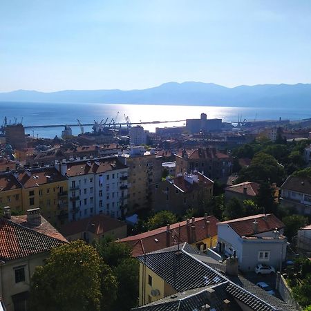 Aquamare Apartment Rijeka Exterior photo